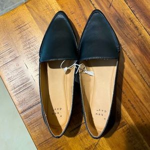 a new day Black Flats